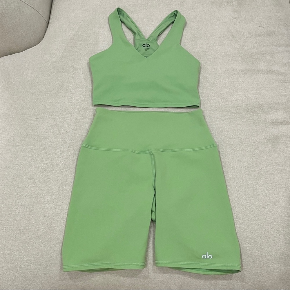 Alo Workout Set